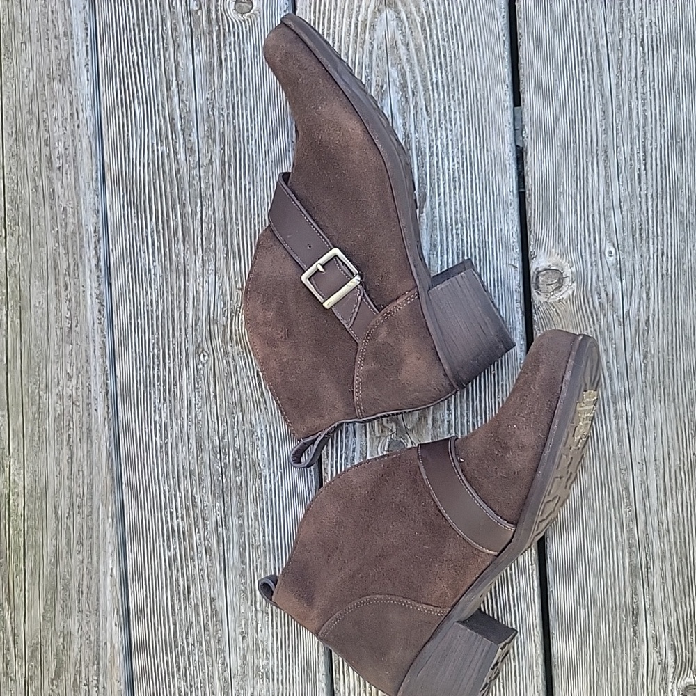 Ugg Wright Belted Bootie - image 7